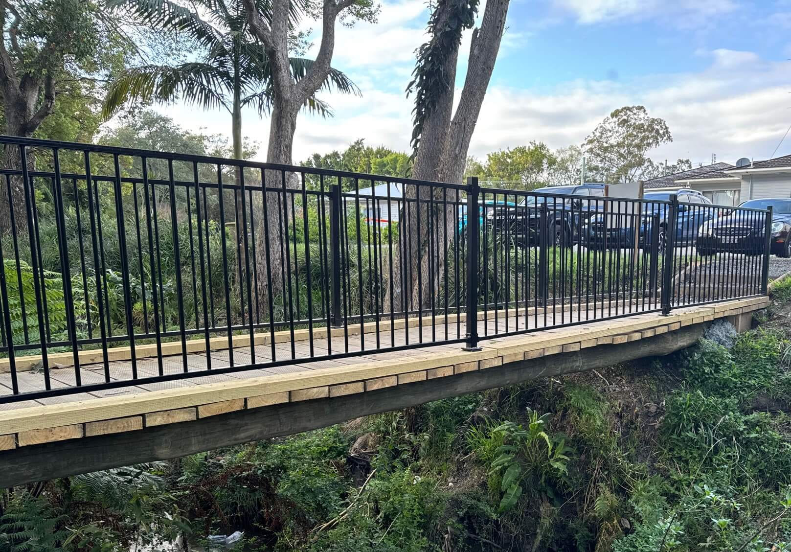 pedestrian foot bridge
